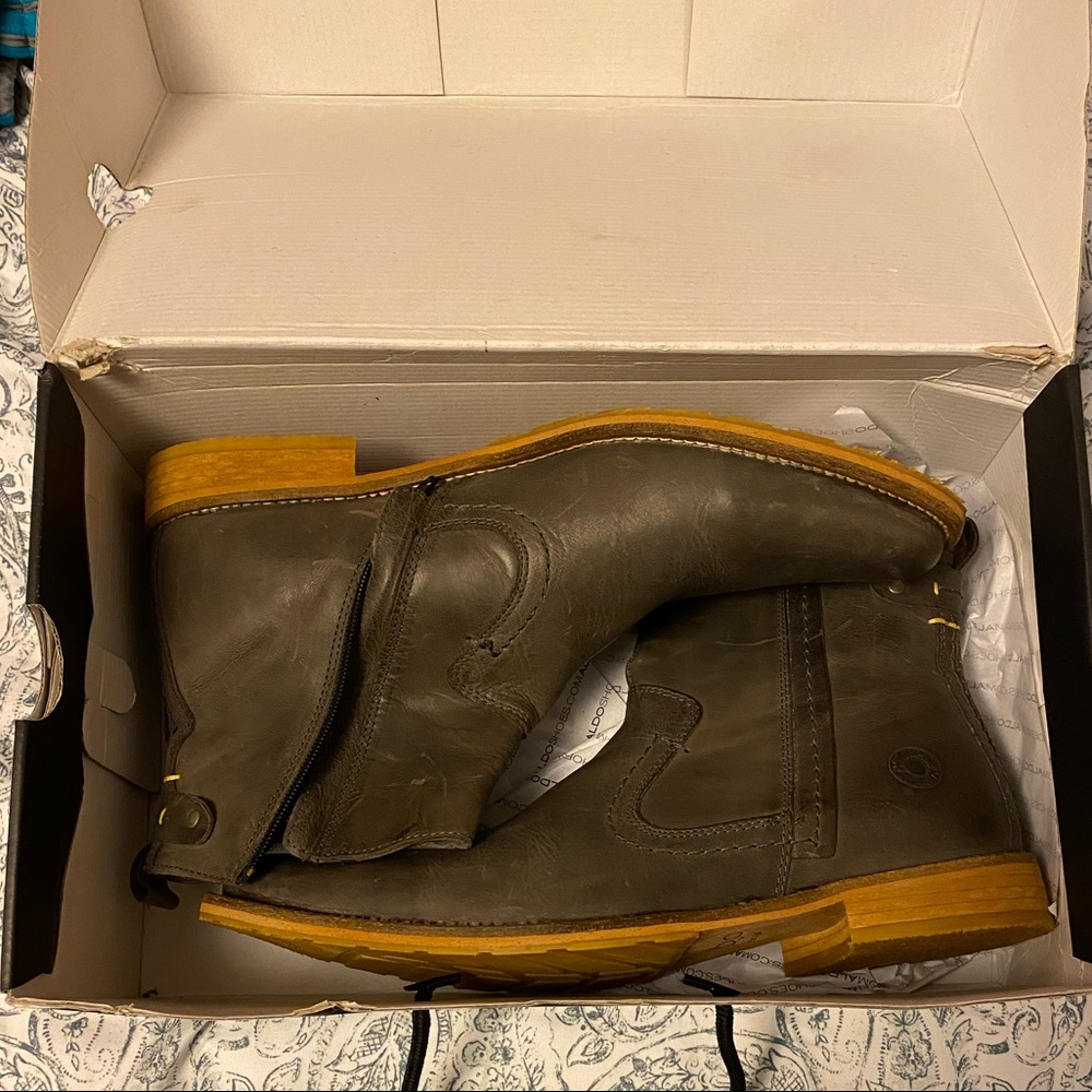 Aldo boots, size 9, new without tags never worn